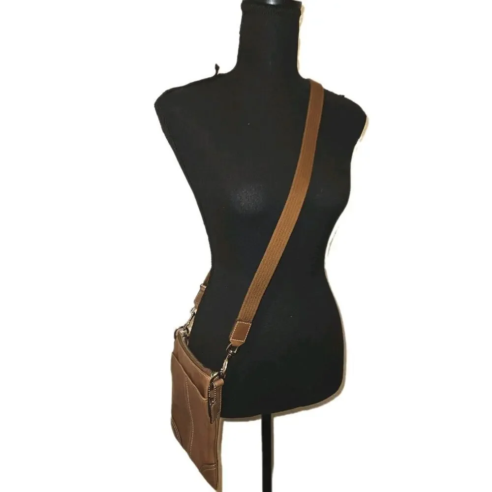 Vintage COACH Crossbody Swingpack Saddle Brown Leather 7x8.5